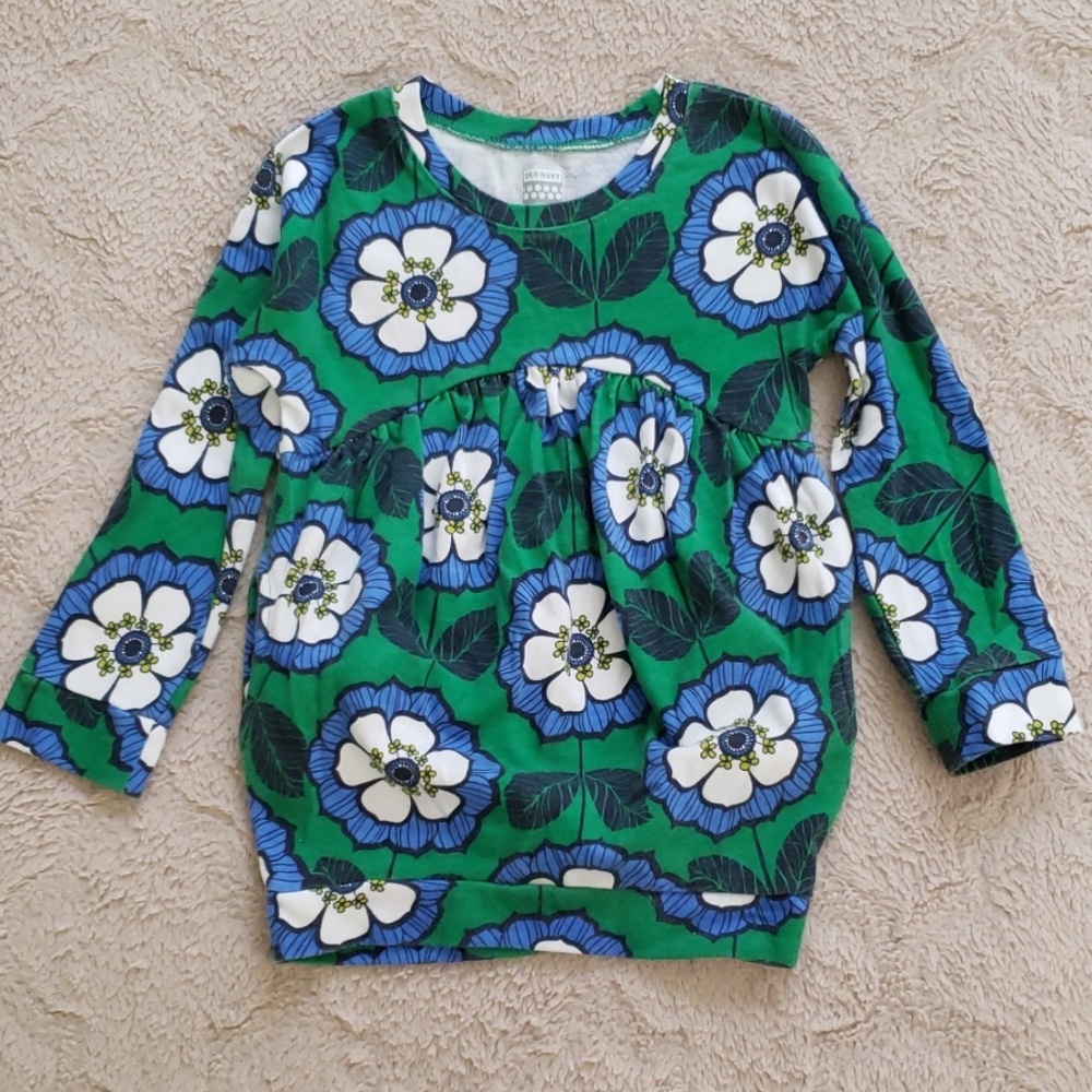 Old navy longsleeve for leggings